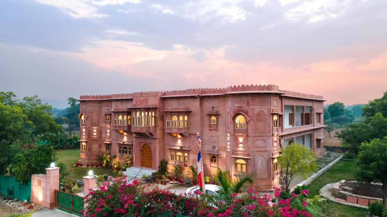 Castle Oodeypore A Boutique Stay אודייפור מראה חיצוני תמונה
