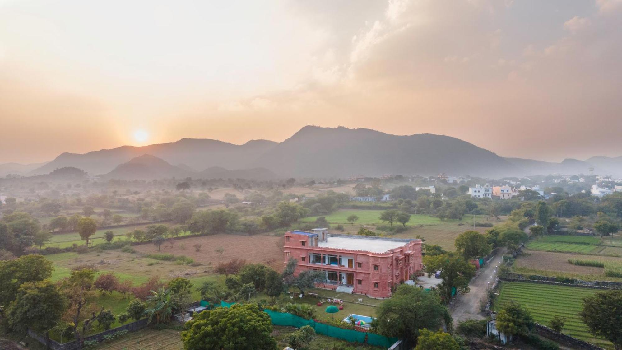 Castle Oodeypore A Boutique Stay אודייפור מראה חיצוני תמונה